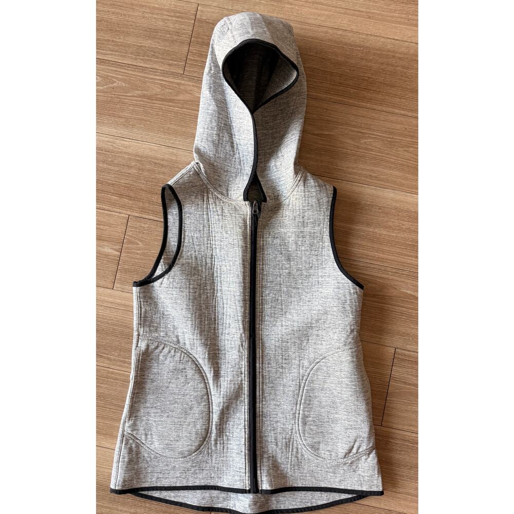Lululemon Reversible Gray Heather Hoodie Vest Black Trim Zip Women M/L